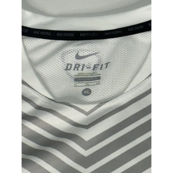 Nike Futebol Men's DRI FIT Running Short Sleeve Shirt XL - Picture 5 of 7